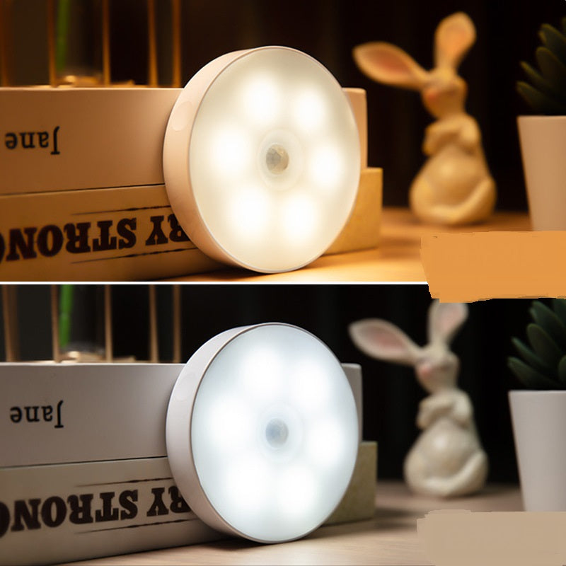 Lumière intelligente à détecteur de mouvement rechargeable USB