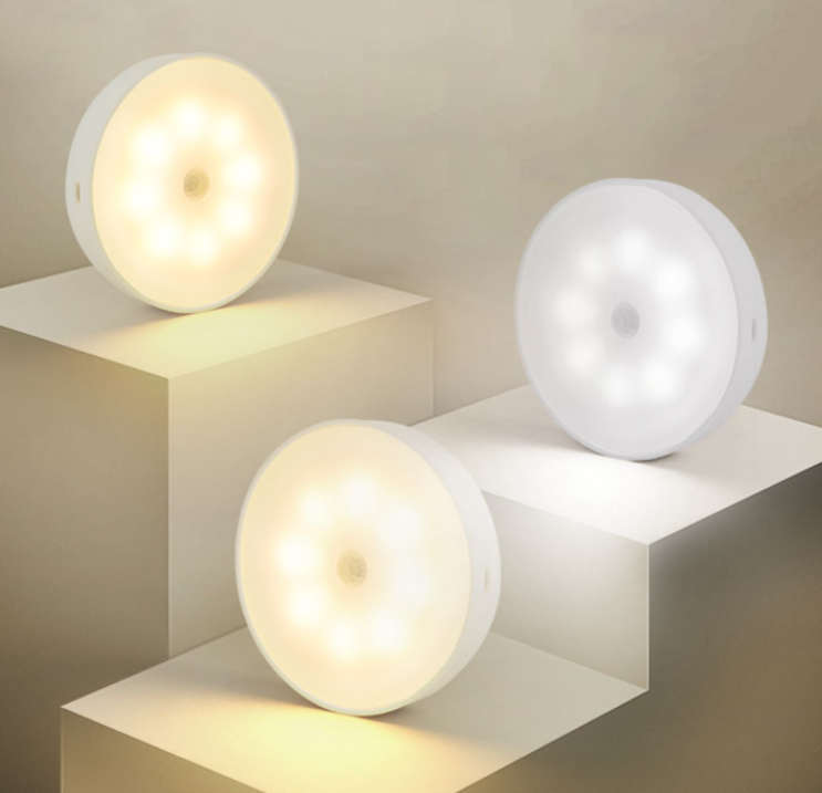 Lumière intelligente à détecteur de mouvement rechargeable USB